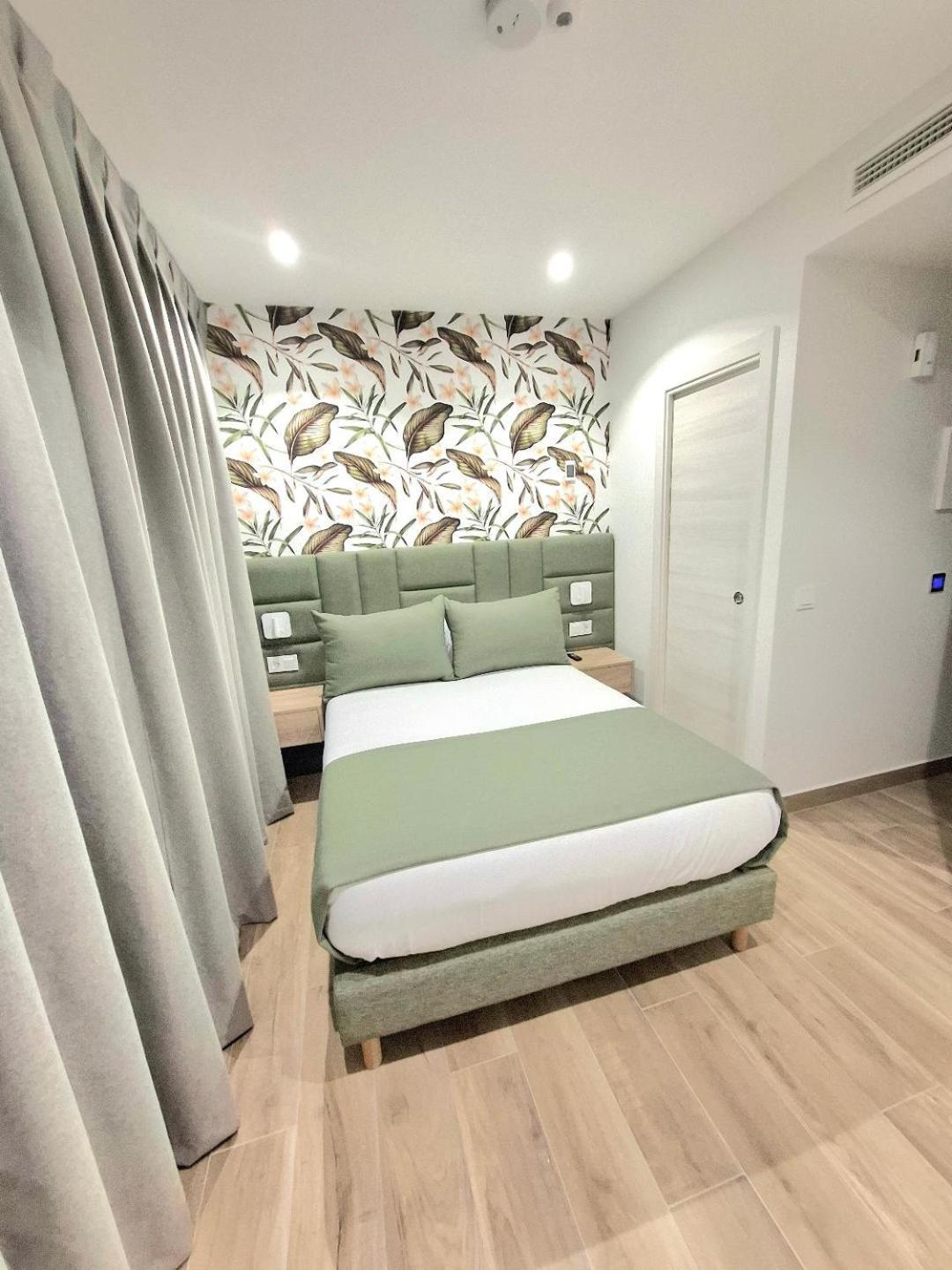 Guest house San Blas Madrid